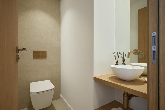 Appartement F5 à vendre - 5 pièces - 210.0 m2 - CANNES - 06 - PROVENCE-ALPES-COTE-D-AZUR - Century 21 Adhère Transactions