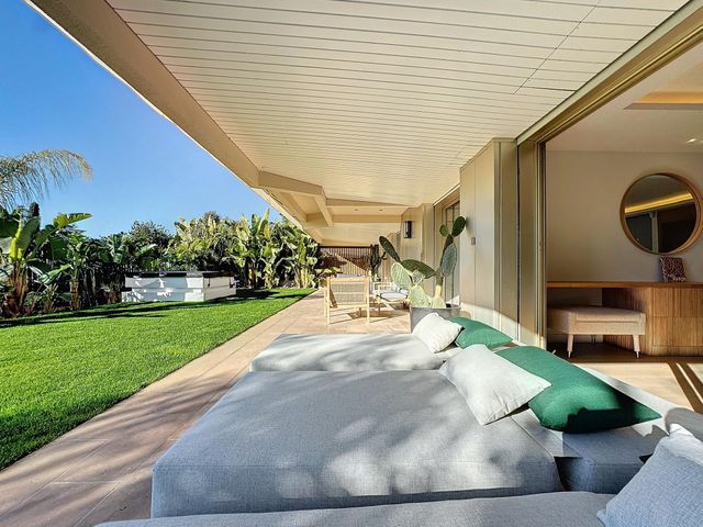 maison à vendre - 7 pièces - 315.0 m2 - CANNES - 06 - PROVENCE-ALPES-COTE-D-AZUR - Century 21 Adhère Transactions