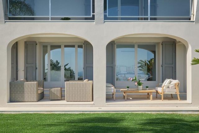 maison à vendre - 7 pièces - 350.0 m2 - CANNES - 06 - PROVENCE-ALPES-COTE-D-AZUR - Century 21 Adhère Transactions