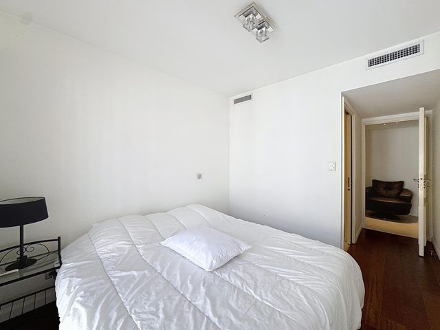 Afficher la photo en grand Appartement F3 à vendre - 3 pièces - 112.0 m2 - CANNES - 06 - PROVENCE-ALPES-COTE-D-AZUR - Century 21 Adhère Transactions