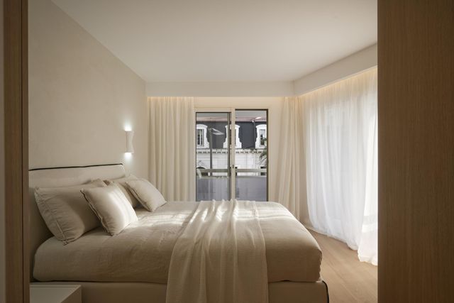 Appartement F4 à vendre - 4 pièces - 109.7 m2 - CANNES - 06 - PROVENCE-ALPES-COTE-D-AZUR - Century 21 Adhère Transactions