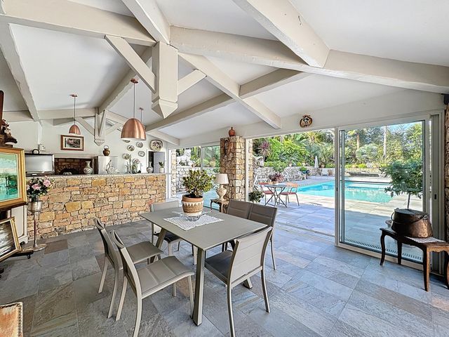 maison à vendre - 6 pièces - 270.0 m2 - MOUGINS - 06 - PROVENCE-ALPES-COTE-D-AZUR - Century 21 Adhère Transactions