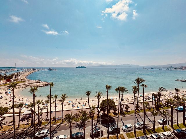 Appartement F3 à vendre - 3 pièces - 89.06 m2 - CANNES - 06 - PROVENCE-ALPES-COTE-D-AZUR - Century 21 Adhère Transactions