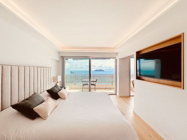 Appartement F3 à vendre - 3 pièces - 89.06 m2 - CANNES - 06 - PROVENCE-ALPES-COTE-D-AZUR - Century 21 Adhère Transactions