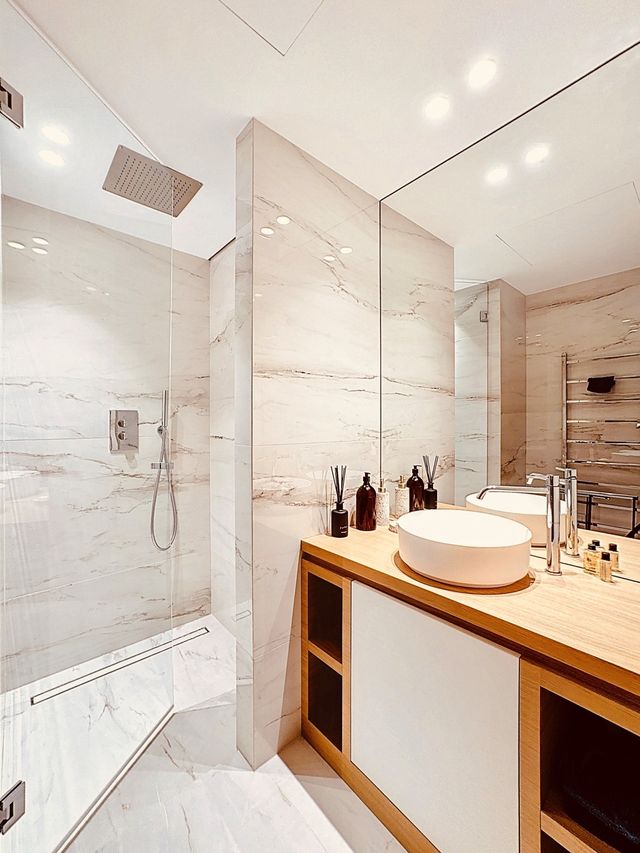 Appartement F8 à vendre - 8 pièces - 219.72 m2 - CANNES - 06 - PROVENCE-ALPES-COTE-D-AZUR - Century 21 Adhère Transactions