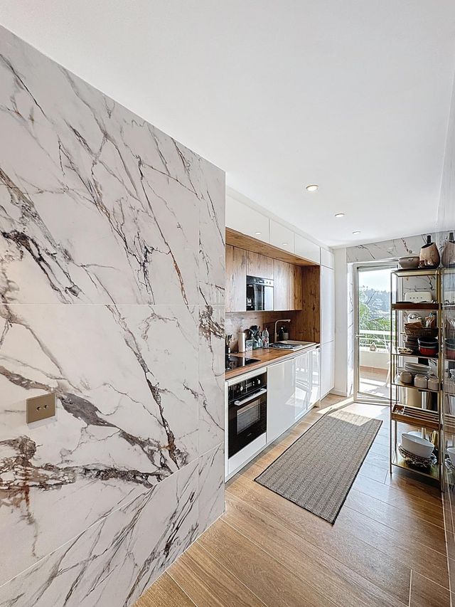 Appartement F3 à vendre - 3 pièces - 63.33 m2 - CANNES - 06 - PROVENCE-ALPES-COTE-D-AZUR - Century 21 Adhère Transactions