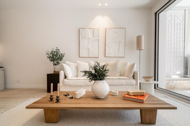 Appartement F3 à vendre - 3 pièces - 75.01 m2 - CANNES - 06 - PROVENCE-ALPES-COTE-D-AZUR - Century 21 Adhère Transactions