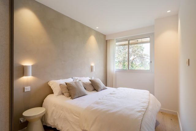 Appartement F3 à vendre - 3 pièces - 75.01 m2 - CANNES - 06 - PROVENCE-ALPES-COTE-D-AZUR - Century 21 Adhère Transactions