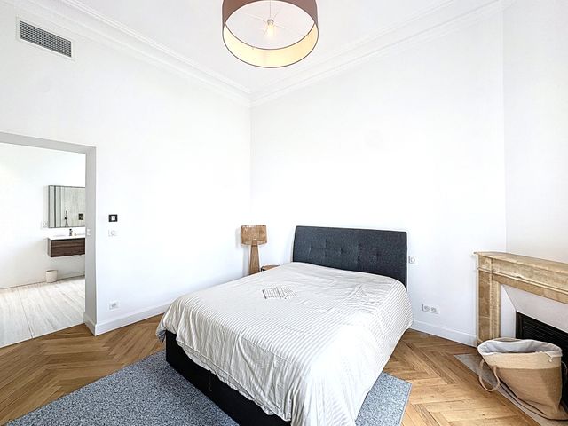 Appartement F4 à vendre - 4 pièces - 158.0 m2 - CANNES - 06 - PROVENCE-ALPES-COTE-D-AZUR - Century 21 Adhère Transactions