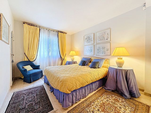 maison à vendre - 5 pièces - 230.0 m2 - CANNES - 06 - PROVENCE-ALPES-COTE-D-AZUR - Century 21 Adhère Transactions