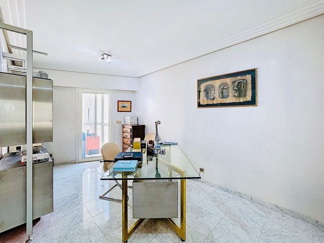Appartement F4 à vendre - 4 pièces - 117.75 m2 - CANNES - 06 - PROVENCE-ALPES-COTE-D-AZUR - Century 21 Adhère Transactions