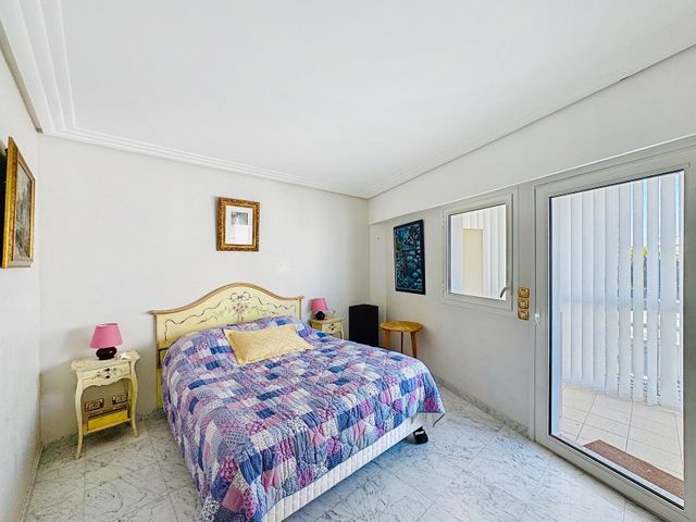 Appartement F4 à vendre - 4 pièces - 117.75 m2 - CANNES - 06 - PROVENCE-ALPES-COTE-D-AZUR - Century 21 Adhère Transactions