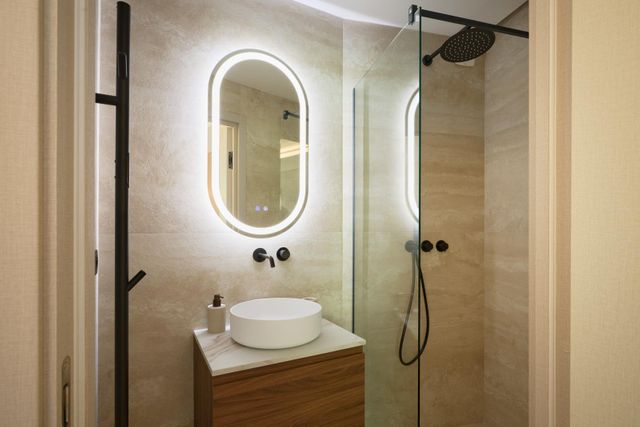 Appartement F5 à vendre - 5 pièces - 135.0 m2 - CANNES - 06 - PROVENCE-ALPES-COTE-D-AZUR - Century 21 Adhère Transactions