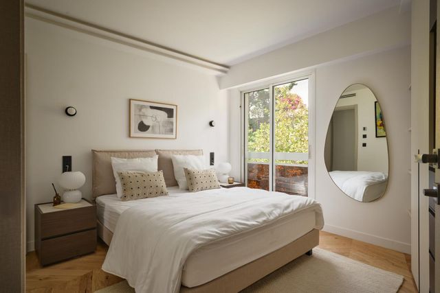 Appartement F5 à vendre - 5 pièces - 135.0 m2 - CANNES - 06 - PROVENCE-ALPES-COTE-D-AZUR - Century 21 Adhère Transactions