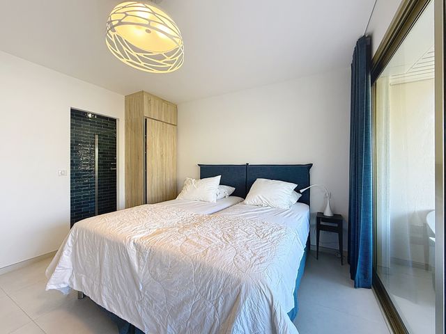 Appartement F4 à louer - 4 pièces - 85.08 m2 - CANNES - 06 - PROVENCE-ALPES-COTE-D-AZUR - Century 21 Adhère Transactions