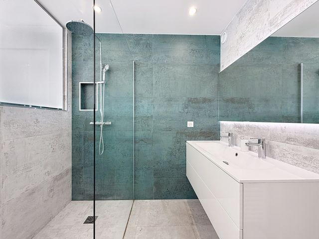 Appartement F4 à louer - 4 pièces - 85.08 m2 - CANNES - 06 - PROVENCE-ALPES-COTE-D-AZUR - Century 21 Adhère Transactions