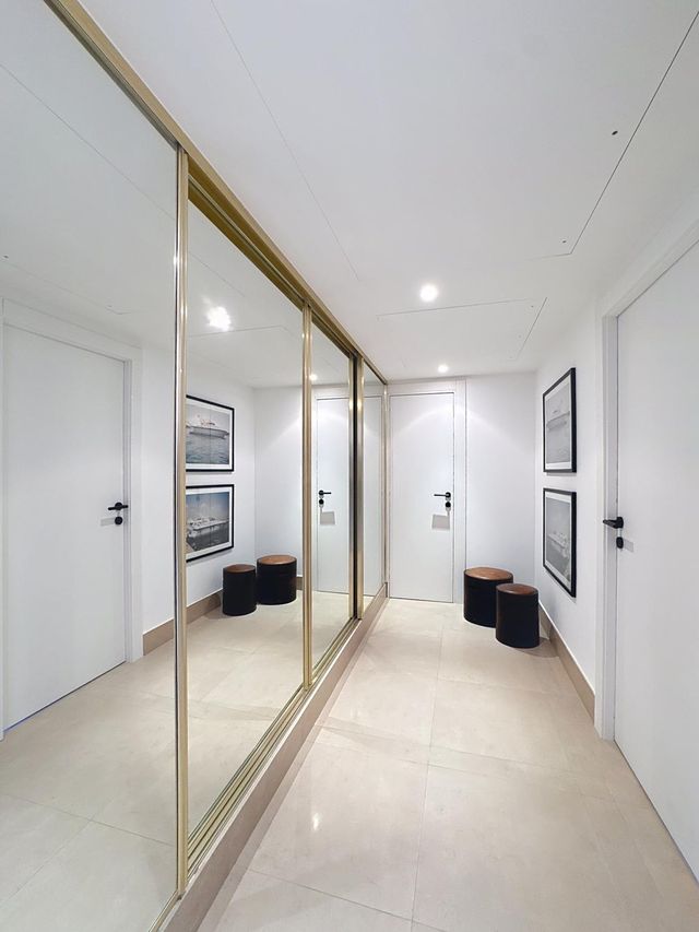 Appartement F4 à vendre - 4 pièces - 135.0 m2 - CANNES - 06 - PROVENCE-ALPES-COTE-D-AZUR - Century 21 Adhère Transactions