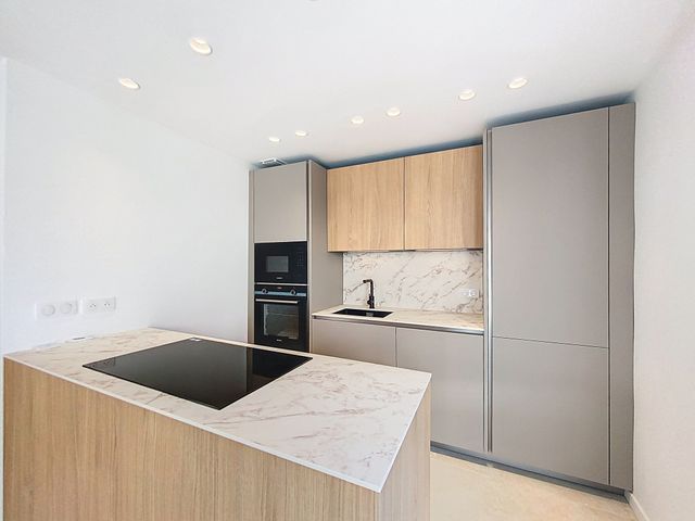 maison à louer - 5 pièces - 106.36 m2 - CANNES - 06 - PROVENCE-ALPES-COTE-D-AZUR - Century 21 Adhère Transactions