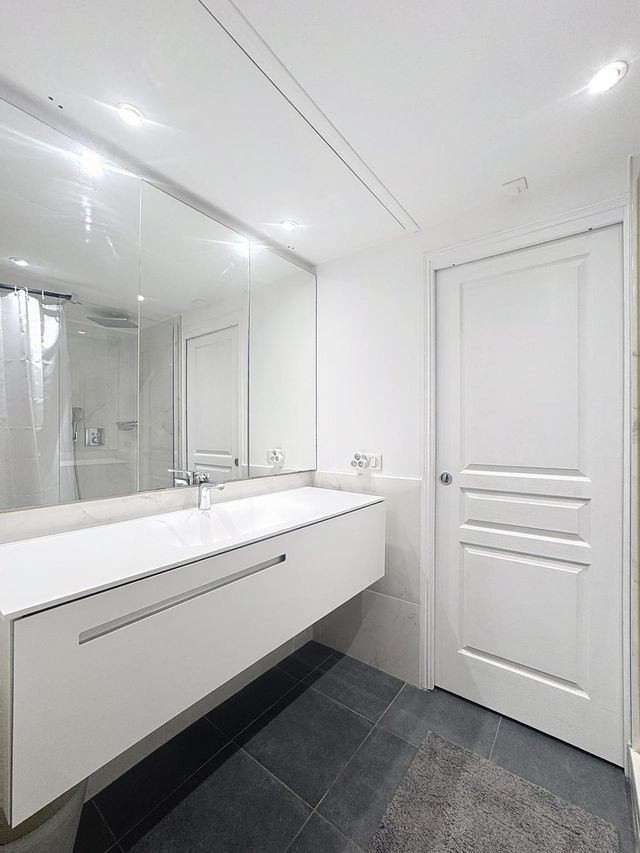 Appartement F5 à vendre - 5 pièces - 147.26 m2 - CANNES - 06 - PROVENCE-ALPES-COTE-D-AZUR - Century 21 Adhère Transactions