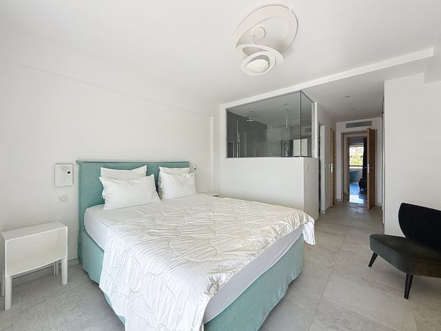 Appartement F4 à louer - 4 pièces - 85.08 m2 - CANNES - 06 - PROVENCE-ALPES-COTE-D-AZUR - Century 21 Adhère Transactions