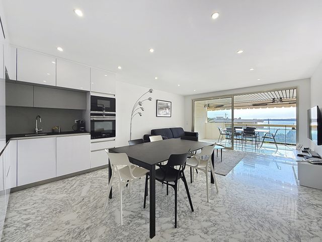 Appartement F4 à louer - 4 pièces - 85.08 m2 - CANNES - 06 - PROVENCE-ALPES-COTE-D-AZUR - Century 21 Adhère Transactions