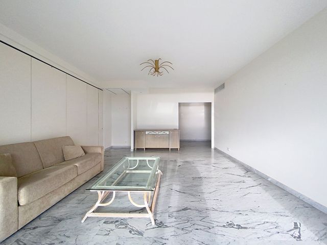 Appartement F3 à louer - 3 pièces - 83.0 m2 - CANNES - 06 - PROVENCE-ALPES-COTE-D-AZUR - Century 21 Adhère Transactions