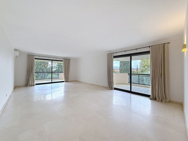 Appartement F3 à louer CANNES