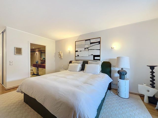 Appartement F3 à louer - 3 pièces - 99.91 m2 - CANNES - 06 - PROVENCE-ALPES-COTE-D-AZUR - Century 21 Adhère Transactions