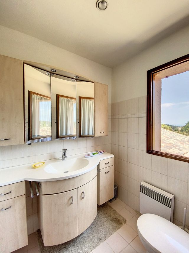 maison à louer - 6 pièces - 188.63 m2 - VALBONNE - 06 - PROVENCE-ALPES-COTE-D-AZUR - Century 21 Adhère Transactions