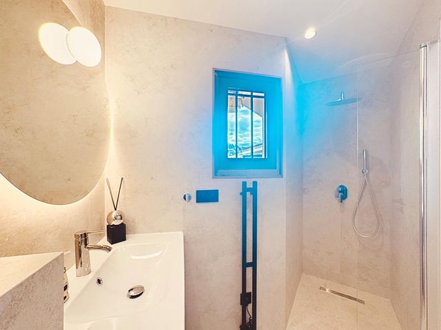 Appartement F4 à vendre - 4 pièces - 83.0 m2 - CANNES - 06 - PROVENCE-ALPES-COTE-D-AZUR - Century 21 Adhère Transactions