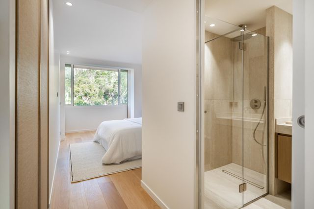 Appartement F3 à vendre - 3 pièces - 83.65 m2 - CANNES - 06 - PROVENCE-ALPES-COTE-D-AZUR - Century 21 Adhère Transactions