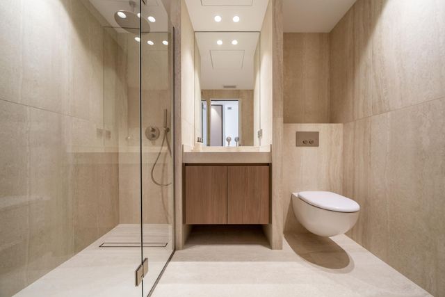 Appartement F3 à vendre - 3 pièces - 83.65 m2 - CANNES - 06 - PROVENCE-ALPES-COTE-D-AZUR - Century 21 Adhère Transactions