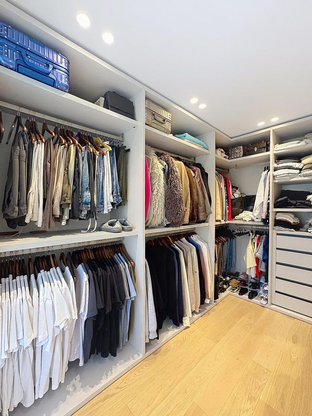 Appartement F2 à vendre - 2 pièces - 61.3 m2 - CANNES - 06 - PROVENCE-ALPES-COTE-D-AZUR - Century 21 Adhère Transactions