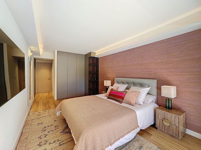 Appartement F3 à vendre - 3 pièces - 98.18 m2 - CANNES - 06 - PROVENCE-ALPES-COTE-D-AZUR - Century 21 Adhère Transactions