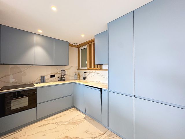 Appartement F3 à vendre - 3 pièces - 78.0 m2 - CANNES - 06 - PROVENCE-ALPES-COTE-D-AZUR - Century 21 Adhère Transactions