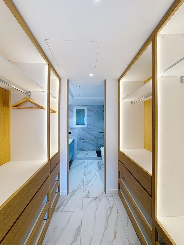 Appartement F3 à vendre - 3 pièces - 78.0 m2 - CANNES - 06 - PROVENCE-ALPES-COTE-D-AZUR - Century 21 Adhère Transactions