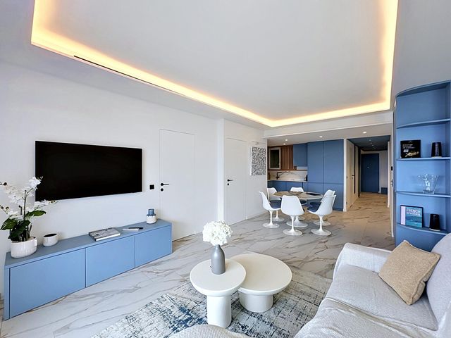 Appartement F3 à vendre - 3 pièces - 78.0 m2 - CANNES - 06 - PROVENCE-ALPES-COTE-D-AZUR - Century 21 Adhère Transactions