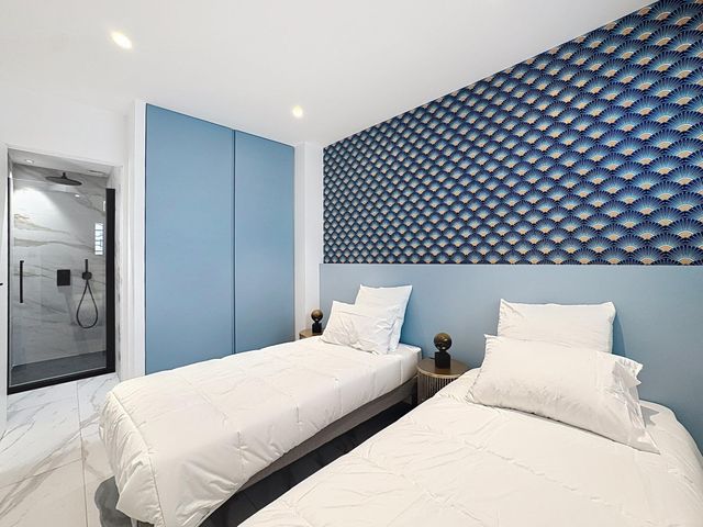 Appartement F3 à vendre - 3 pièces - 78.0 m2 - CANNES - 06 - PROVENCE-ALPES-COTE-D-AZUR - Century 21 Adhère Transactions