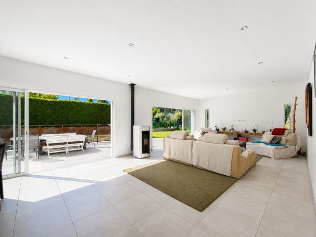 maison à louer - 6 pièces - 180.0 m2 - ROQUEFORT LES PINS - 06 - PROVENCE-ALPES-COTE-D-AZUR - Century 21 Adhère Transactions
