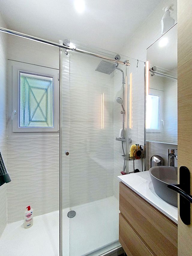 maison à louer - 6 pièces - 180.0 m2 - ROQUEFORT LES PINS - 06 - PROVENCE-ALPES-COTE-D-AZUR - Century 21 Adhère Transactions
