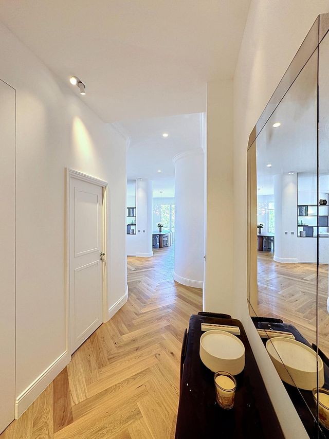 Appartement F4 à vendre - 4 pièces - 196.75 m2 - CANNES - 06 - PROVENCE-ALPES-COTE-D-AZUR - Century 21 Adhère Transactions