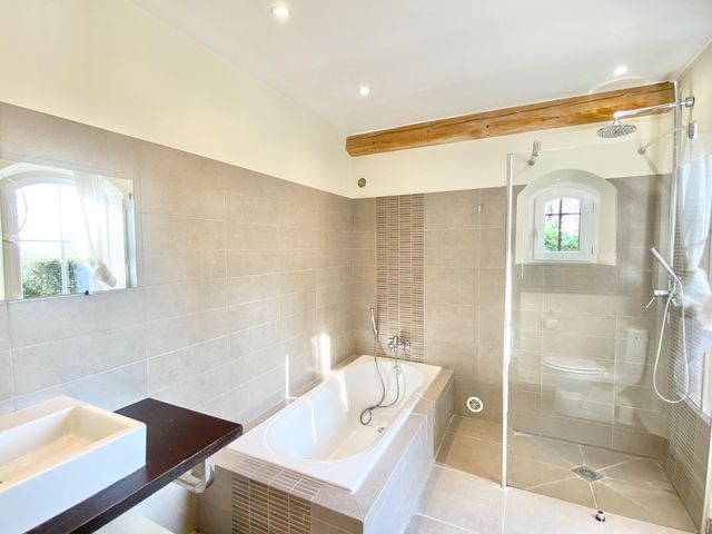 maison à louer - 5 pièces - 200.84 m2 - OPIO - 06 - PROVENCE-ALPES-COTE-D-AZUR - Century 21 Adhère Transactions