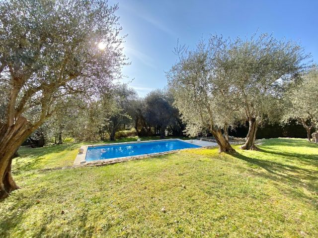 maison à louer - 5 pièces - 200.84 m2 - OPIO - 06 - PROVENCE-ALPES-COTE-D-AZUR - Century 21 Adhère Transactions
