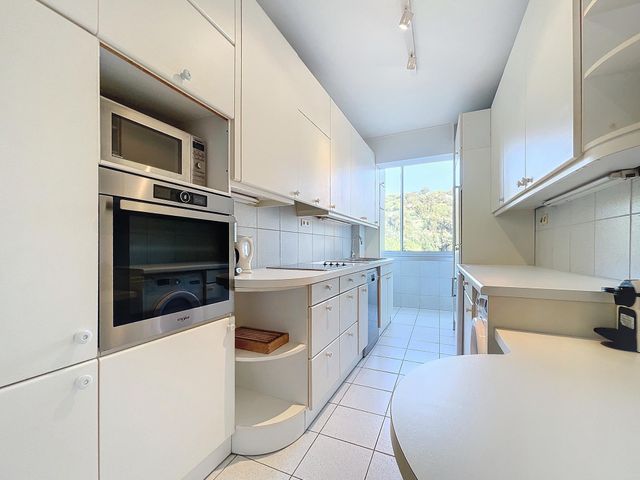 Appartement F3 à vendre - 3 pièces - 98.01 m2 - CANNES - 06 - PROVENCE-ALPES-COTE-D-AZUR - Century 21 Adhère Transactions
