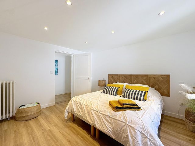 maison à vendre - 7 pièces - 254.05 m2 - LE CANNET - 06 - PROVENCE-ALPES-COTE-D-AZUR - Century 21 Adhère Transactions