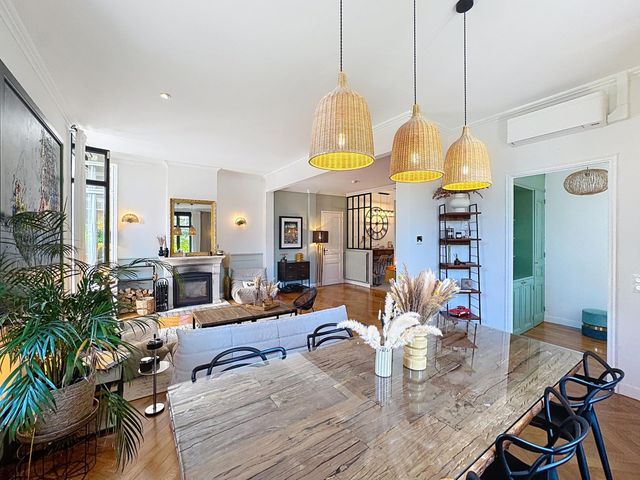 maison à vendre - 7 pièces - 254.05 m2 - LE CANNET - 06 - PROVENCE-ALPES-COTE-D-AZUR - Century 21 Adhère Transactions