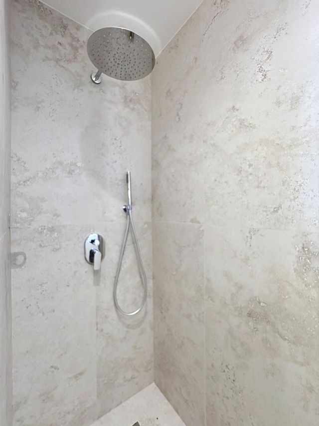 Appartement F4 à vendre - 4 pièces - 83.0 m2 - CANNES - 06 - PROVENCE-ALPES-COTE-D-AZUR - Century 21 Adhère Transactions