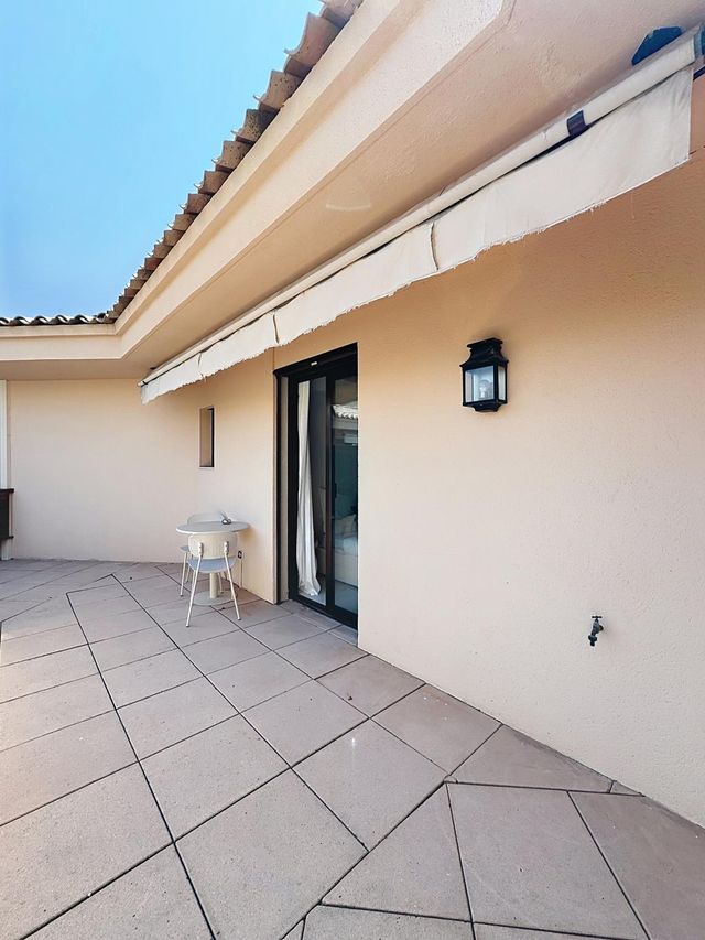 Appartement F4 à vendre - 4 pièces - 83.0 m2 - CANNES - 06 - PROVENCE-ALPES-COTE-D-AZUR - Century 21 Adhère Transactions