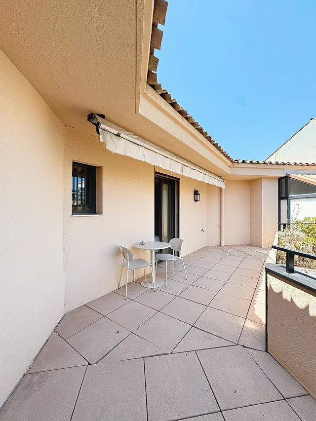 Appartement F4 à vendre - 4 pièces - 83.0 m2 - CANNES - 06 - PROVENCE-ALPES-COTE-D-AZUR - Century 21 Adhère Transactions