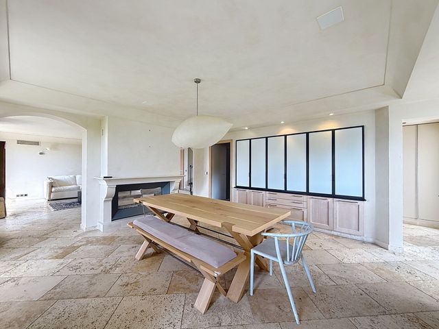 maison à louer - 5 pièces - 158.0 m2 - VALLAURIS - 06 - PROVENCE-ALPES-COTE-D-AZUR - Century 21 Adhère Transactions